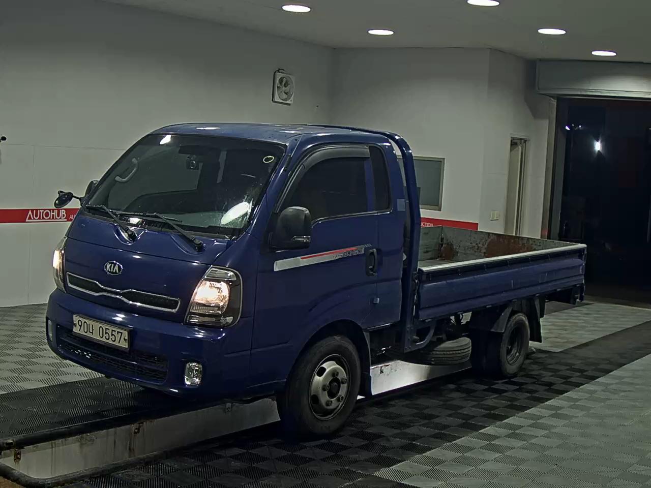 KIA BONGO III CARGO TON KING CAB EXTRA WHEELBASE
