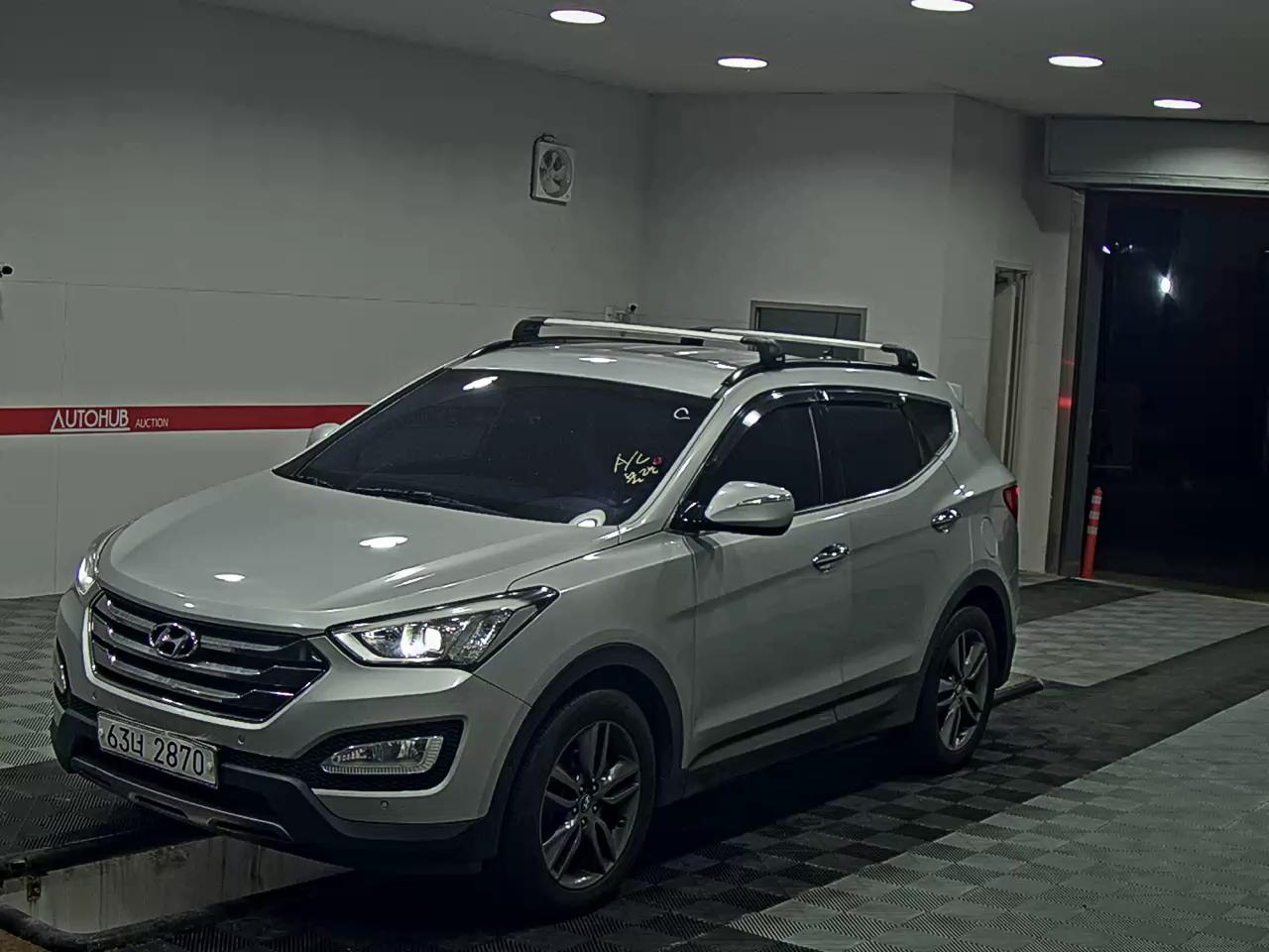 HYUNDAI SANTA FE (DM)