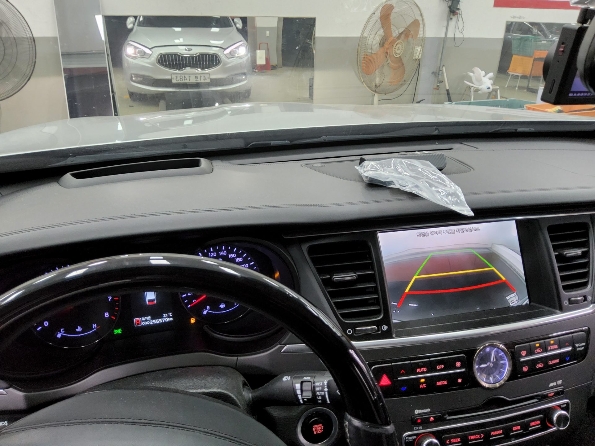 2014 - kia k9
