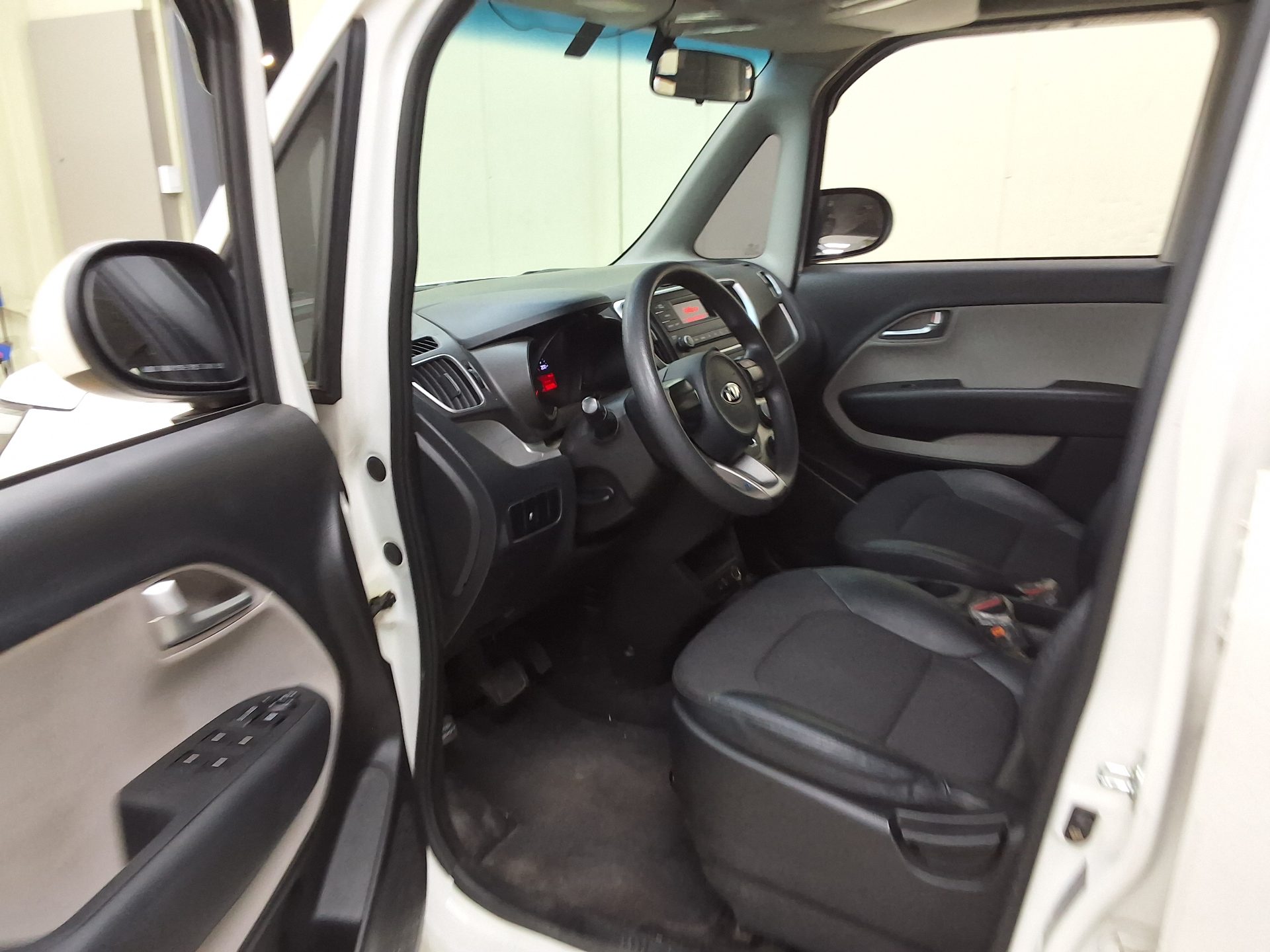 2019 - kia ray