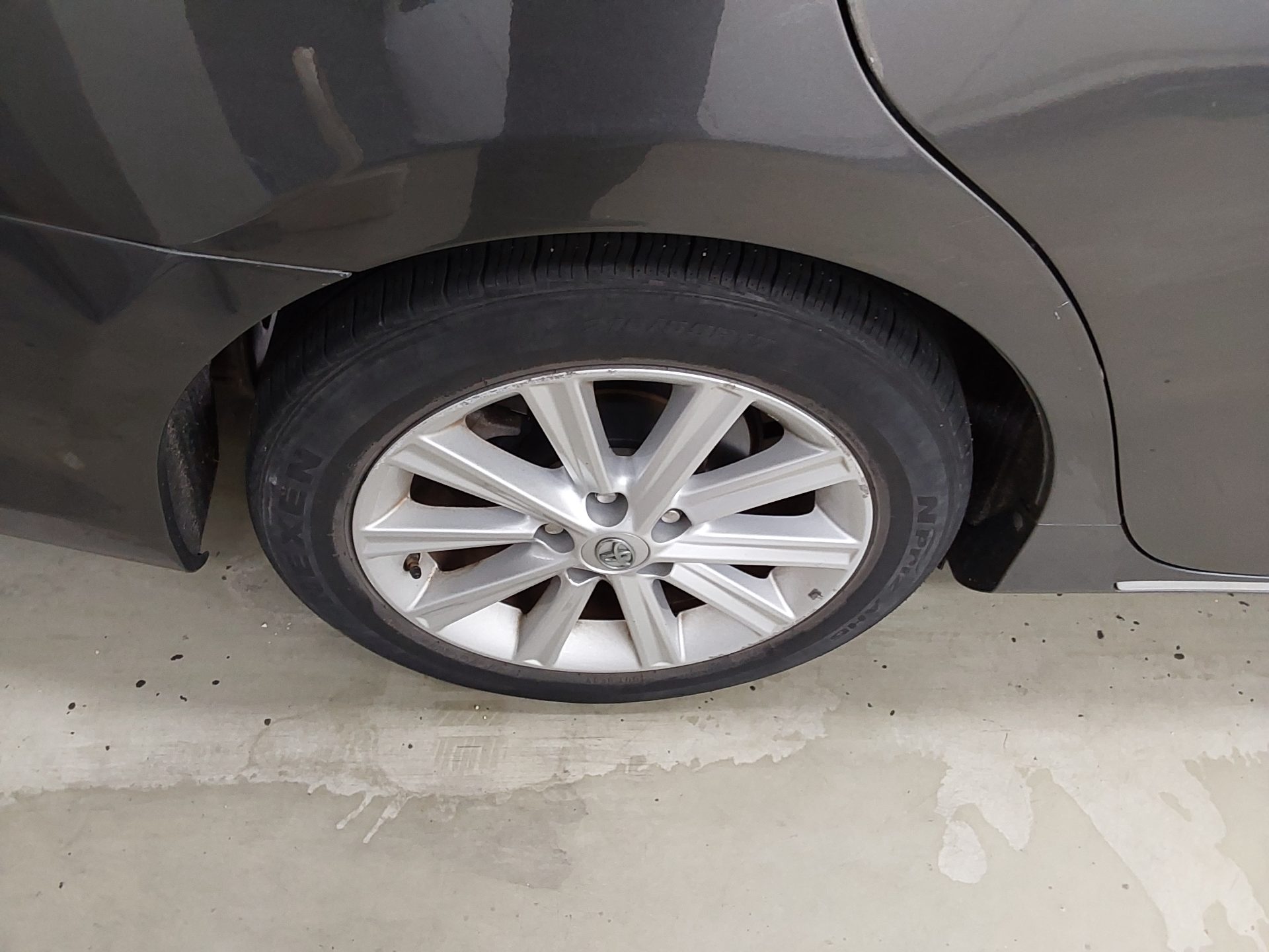 2014 - toyota camry