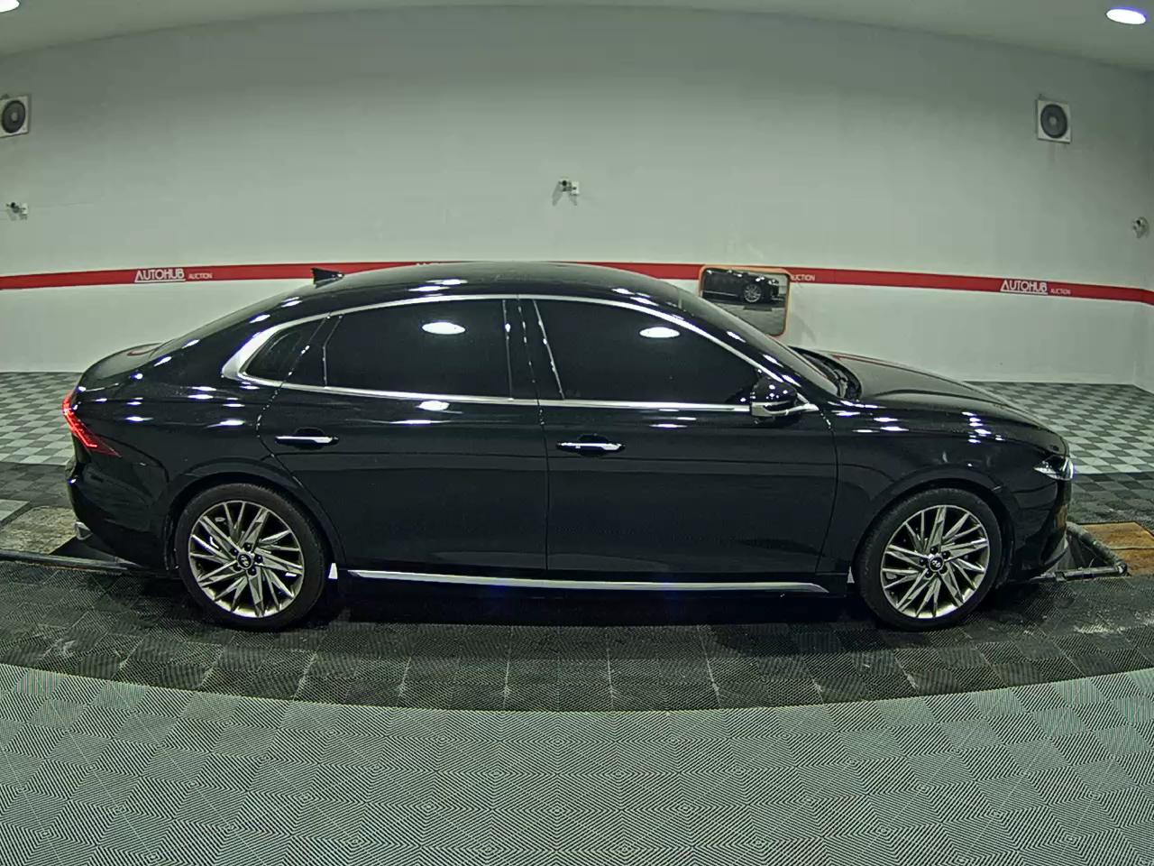 2020 - hyundai grandeur