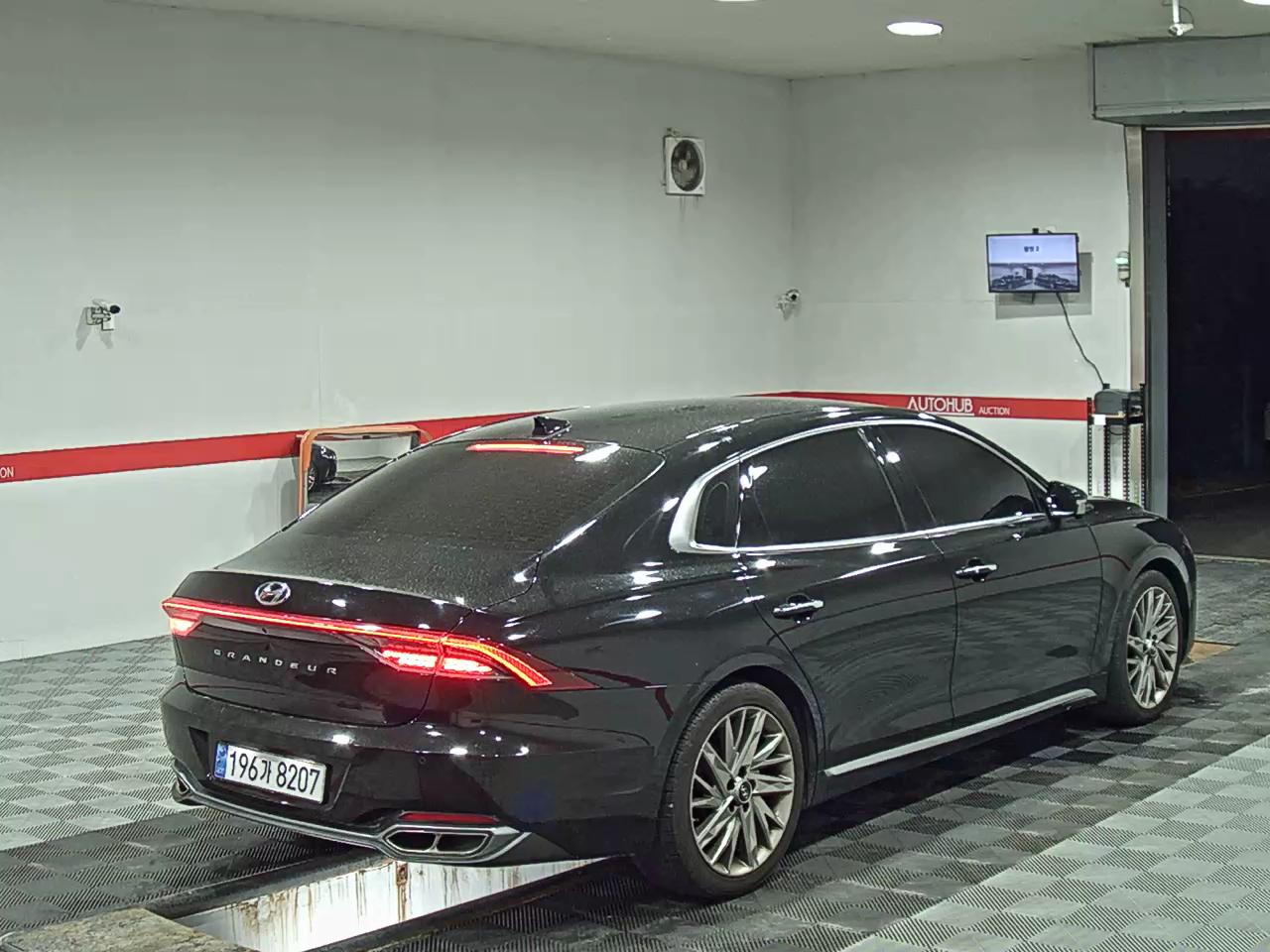 2020 - hyundai grandeur