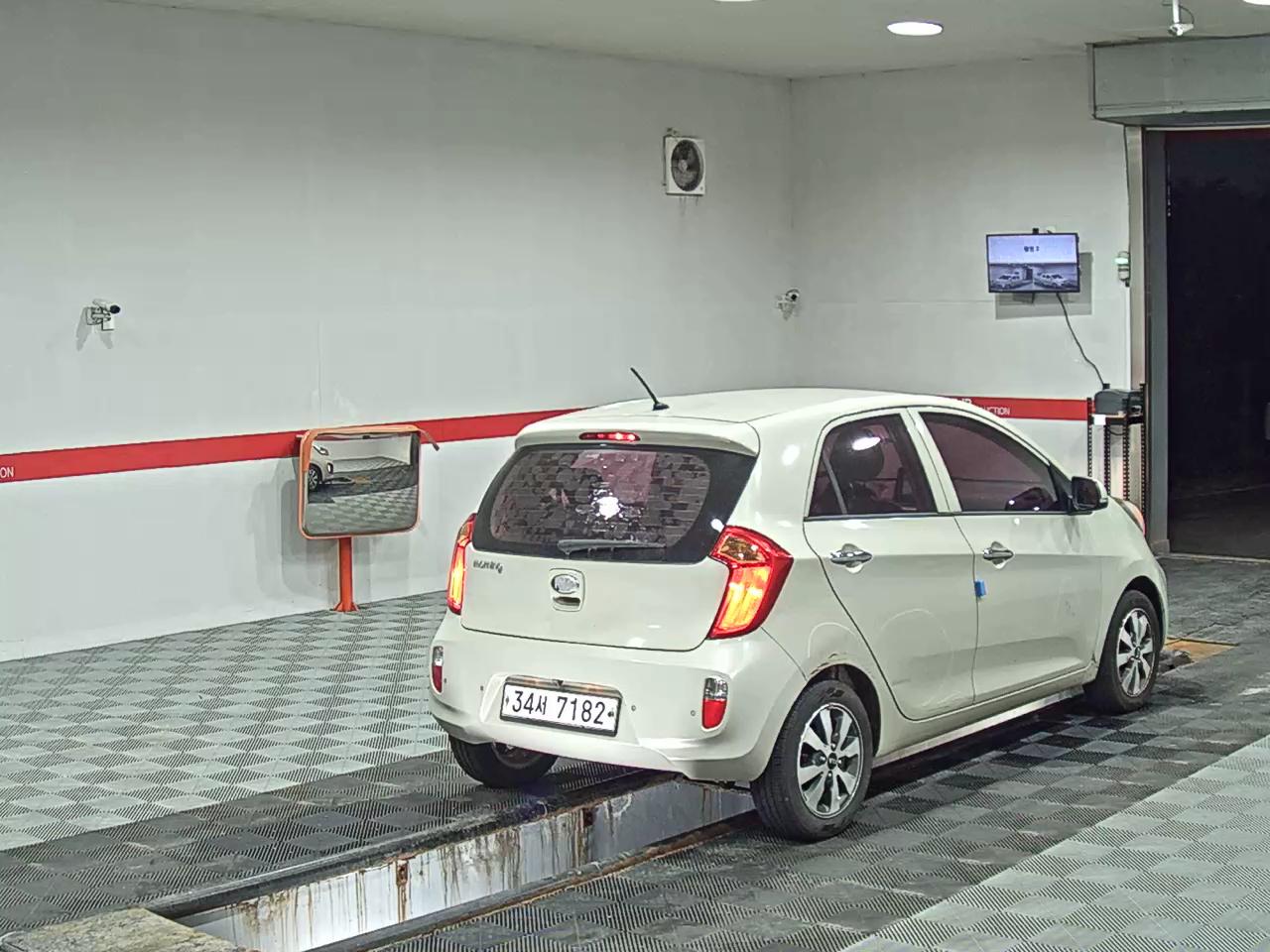 2013 - kia morning
