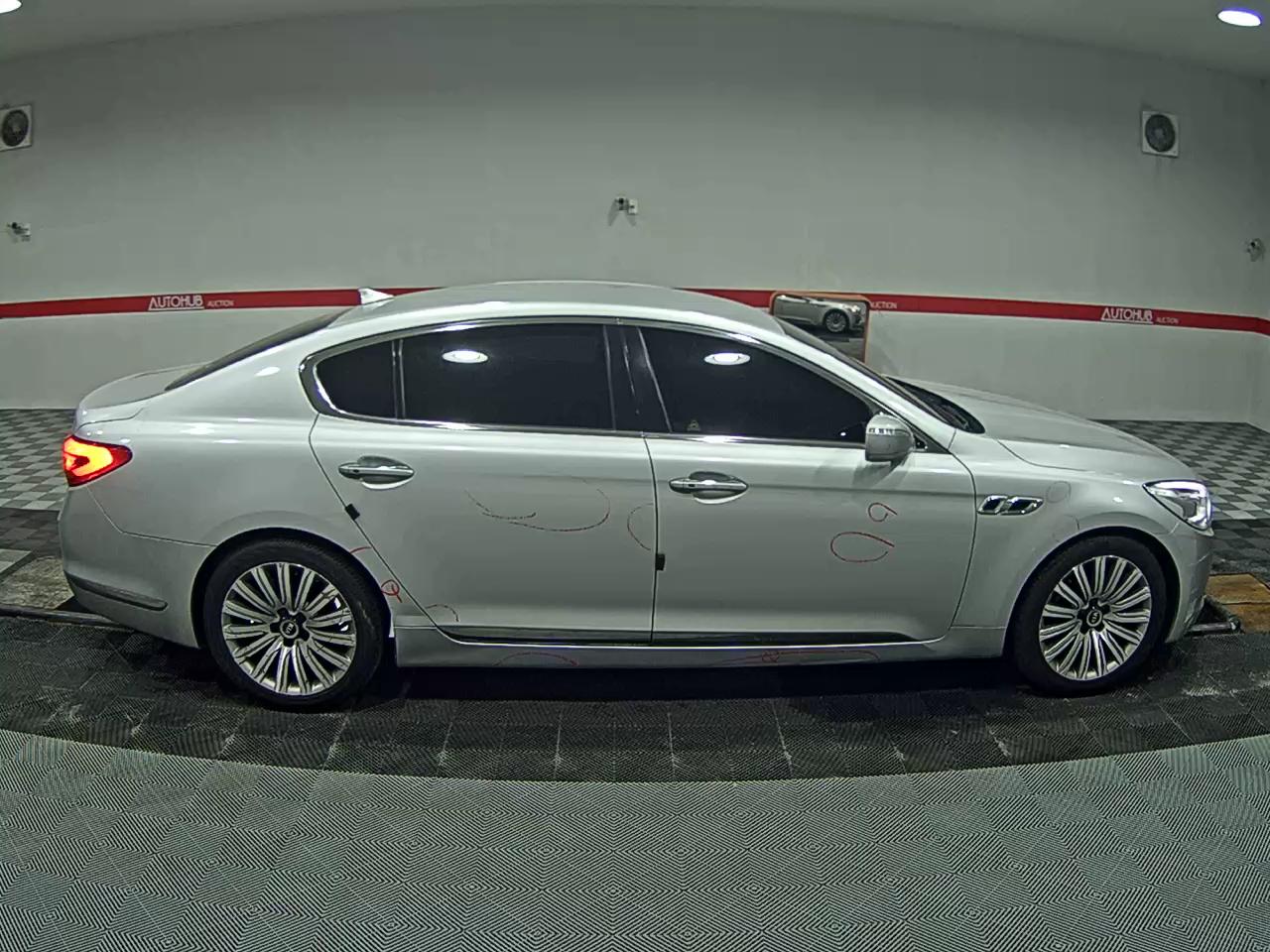 2014 - kia k9
