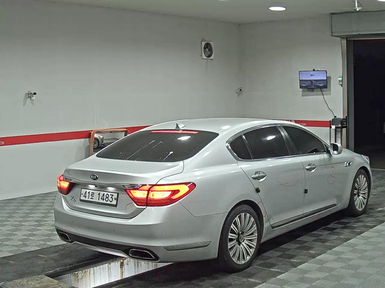 2014 - kia k9