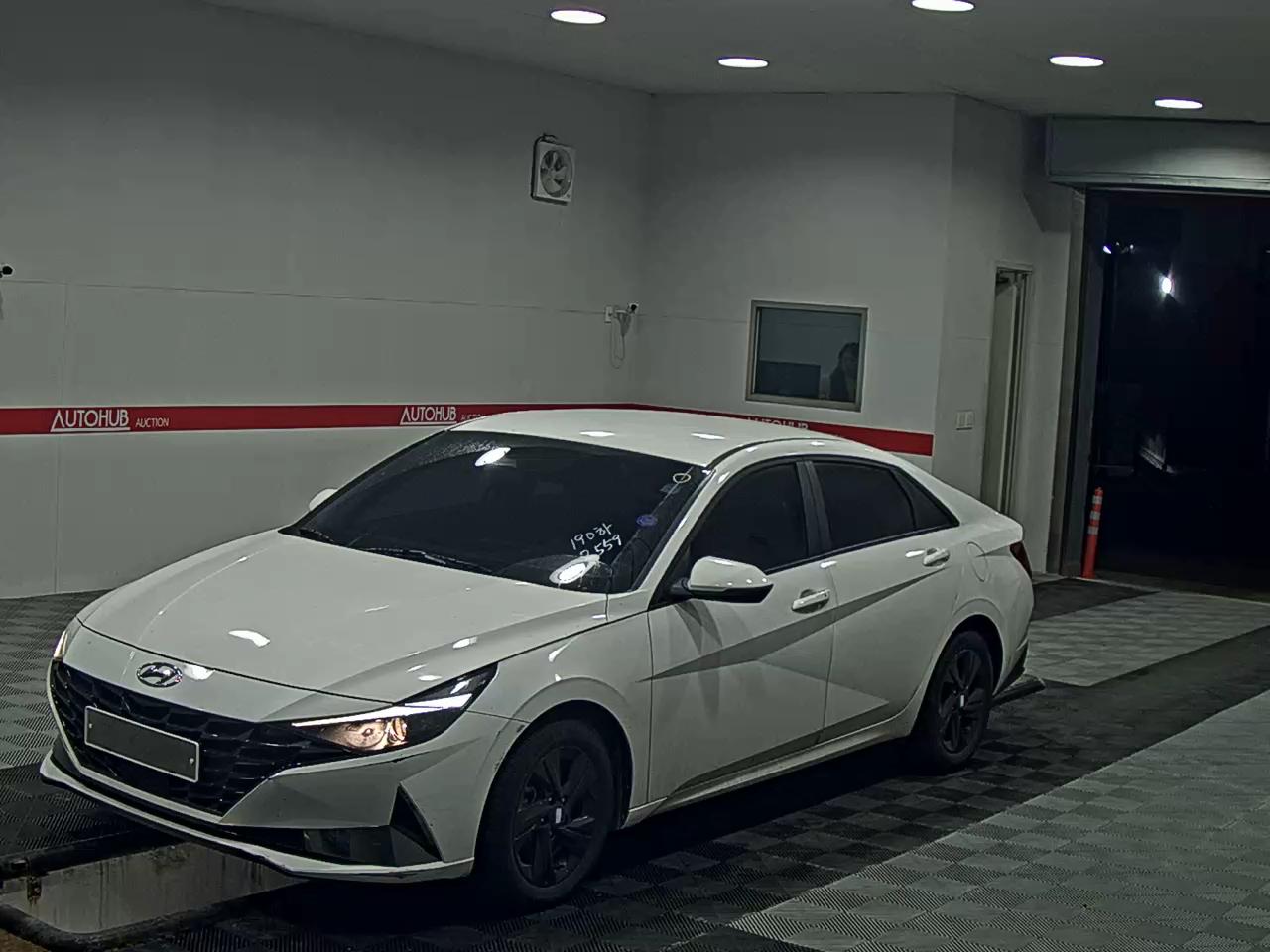 2023 - hyundai avante