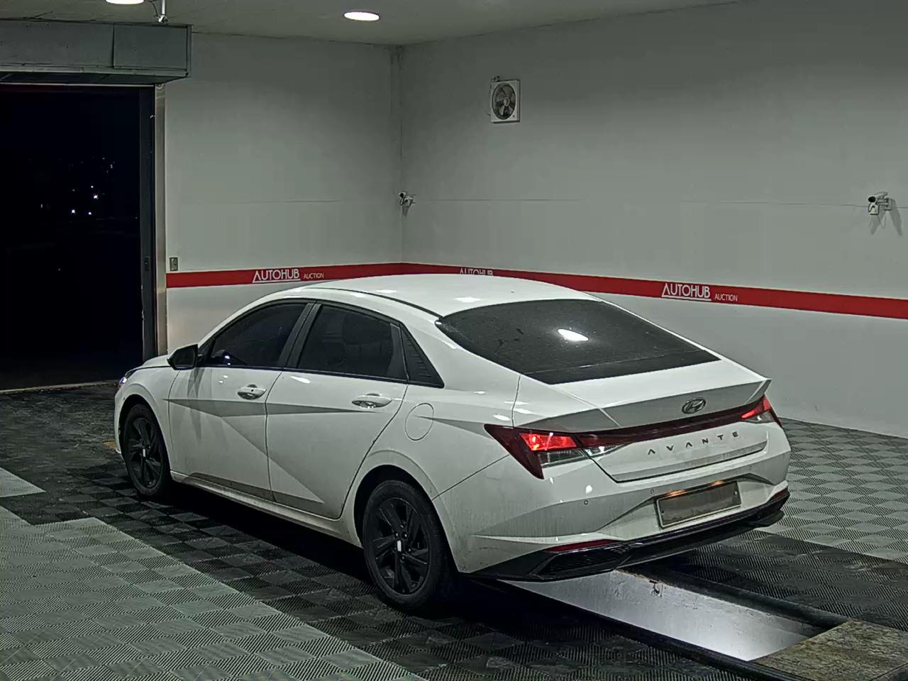 2023 - hyundai avante