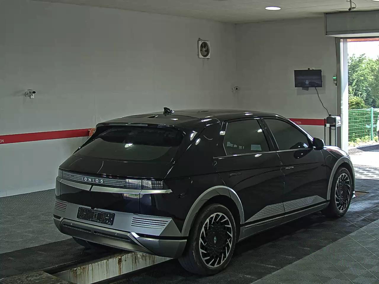 2023 - hyundai ioniq