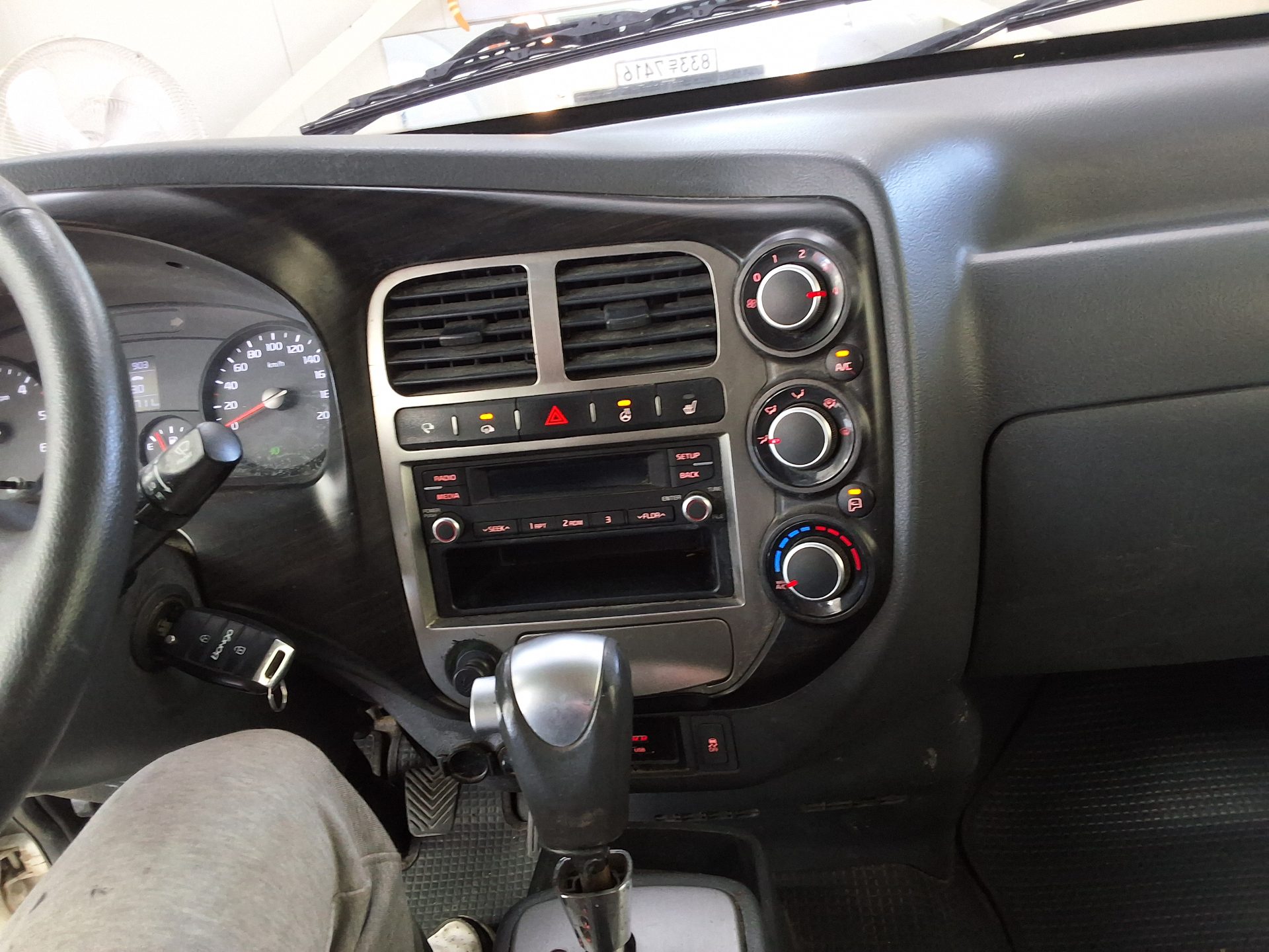 2017 - kia bongo