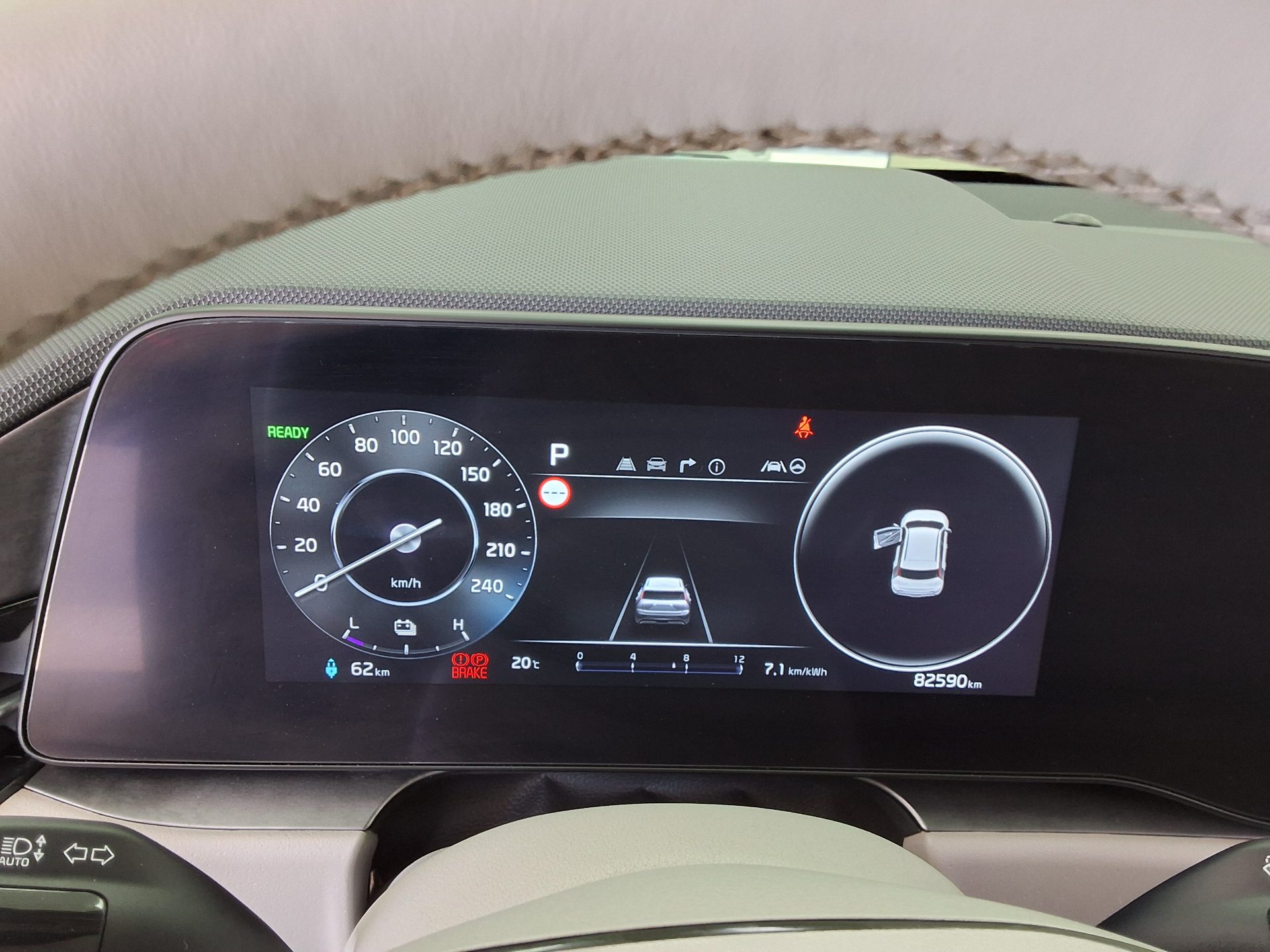 2023 - kia niro