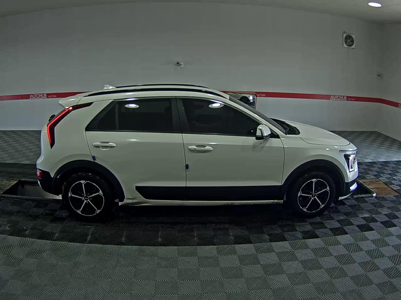 2022 - kia niro