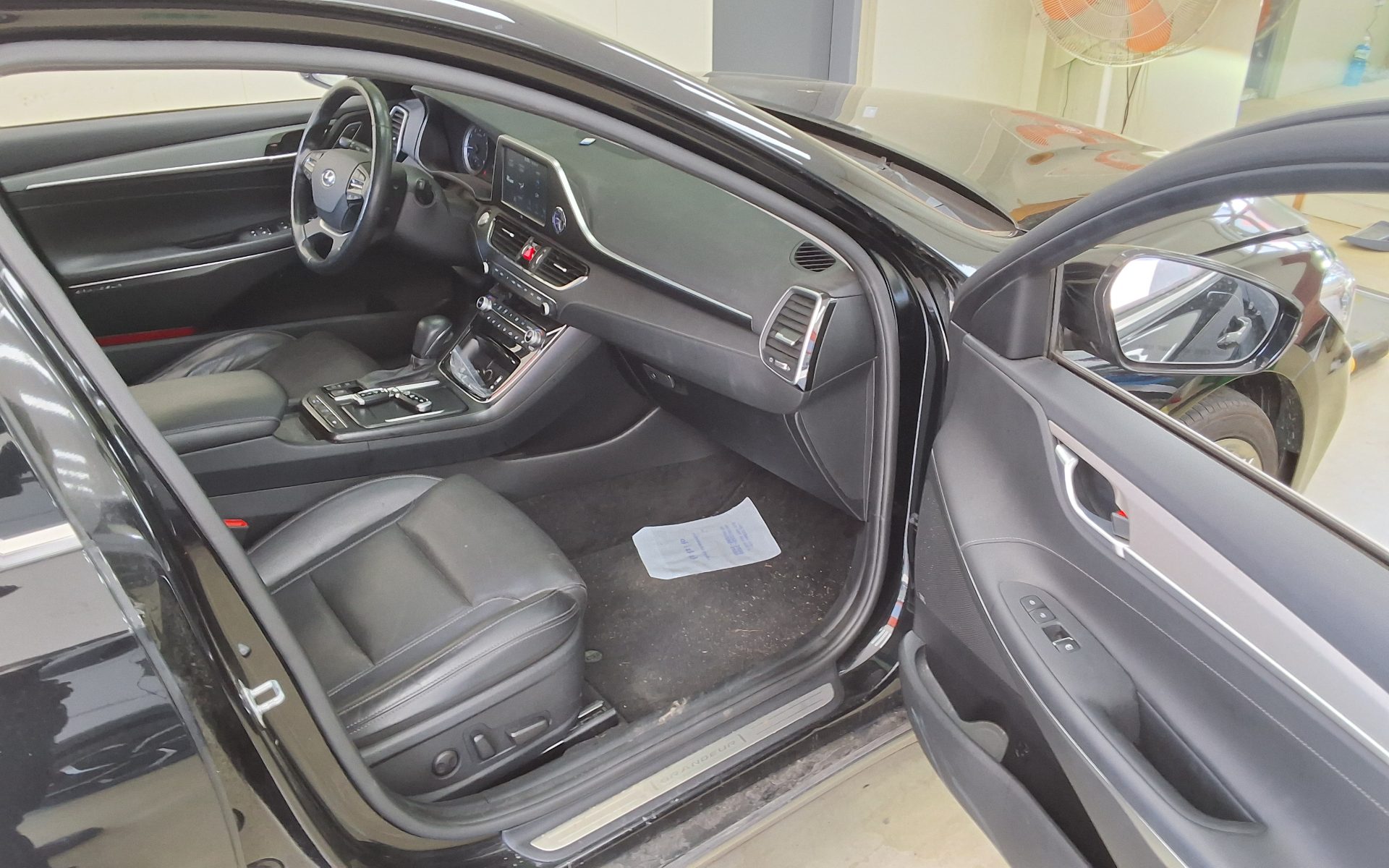 2019 - hyundai grandeur
