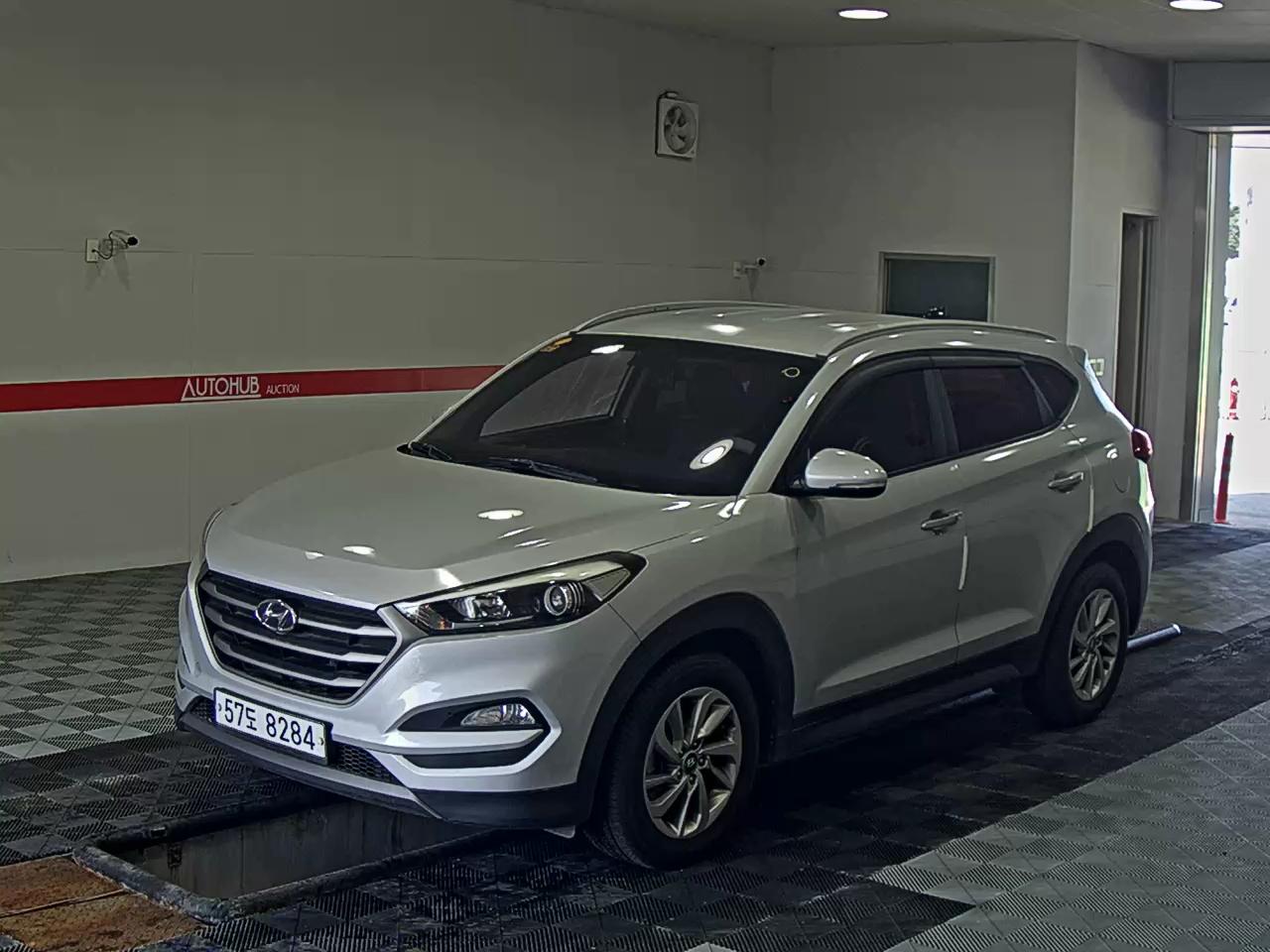 2016 - hyundai tucson