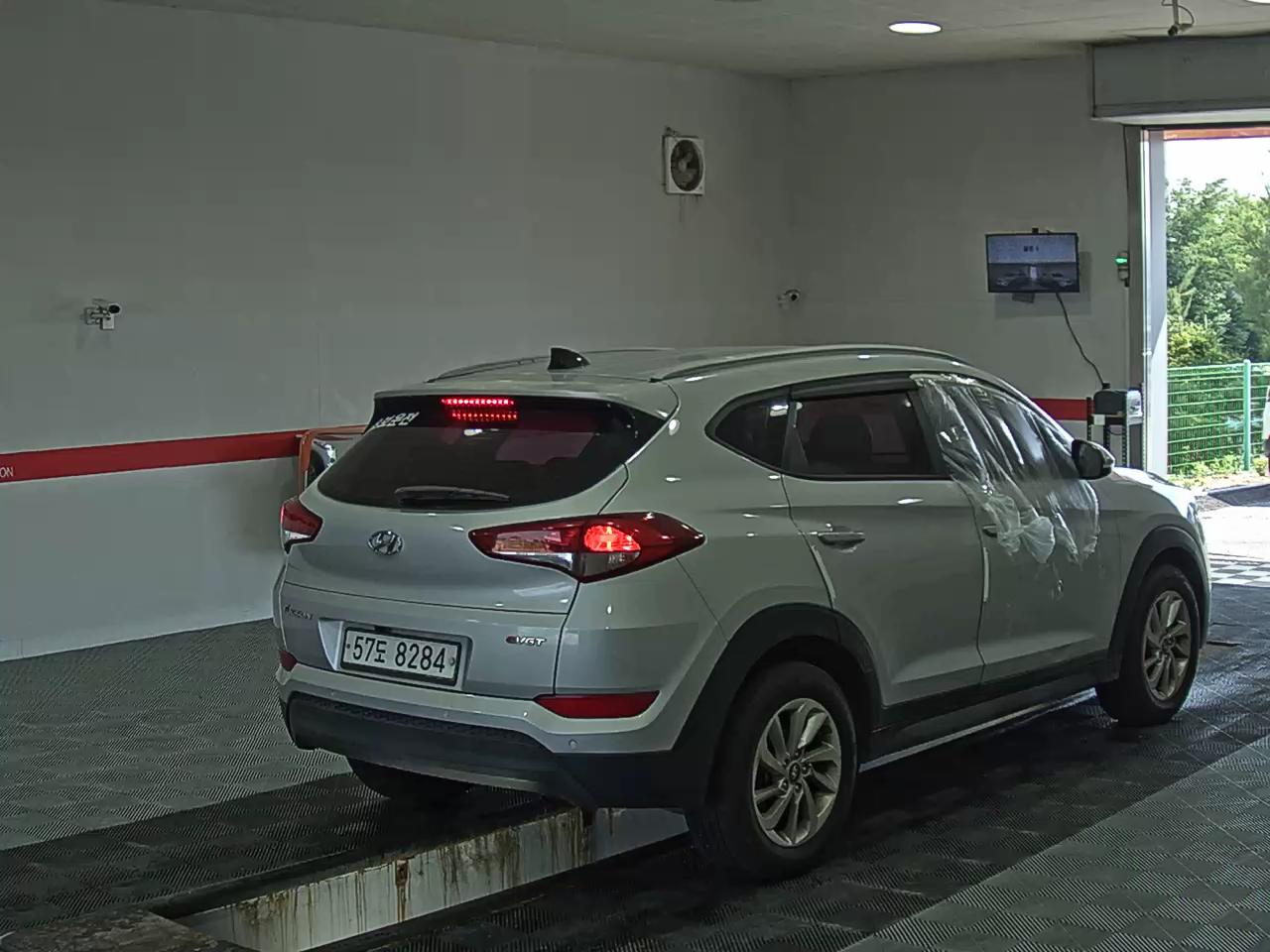 2016 - hyundai tucson