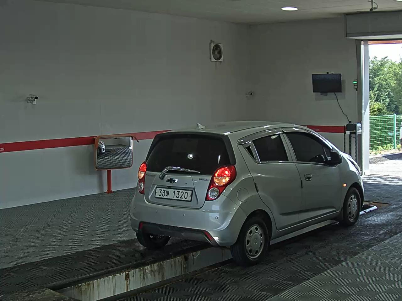 2014 - chevrolet spark
