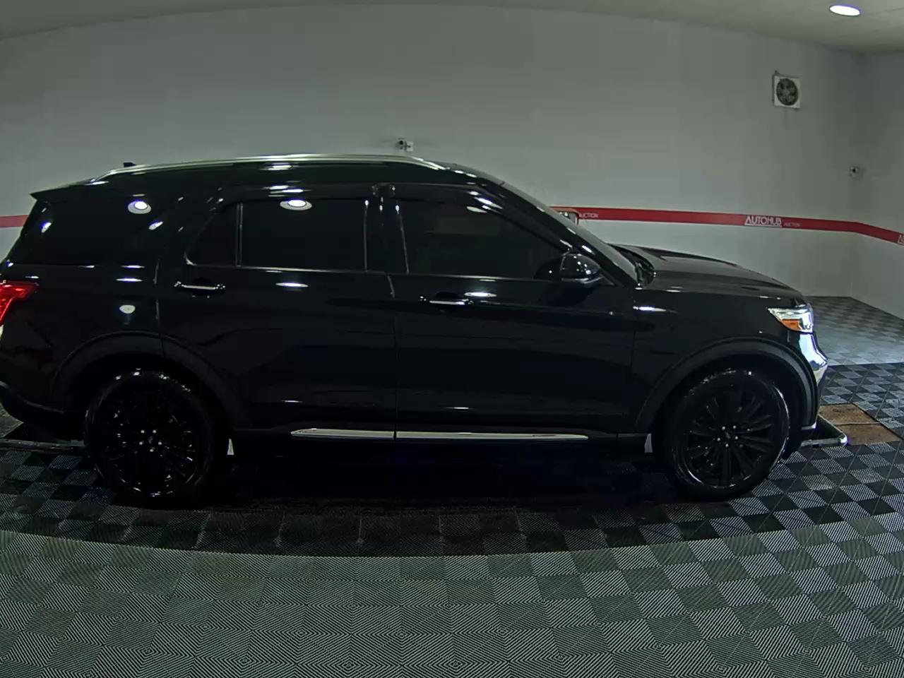 2021 - ford explorer