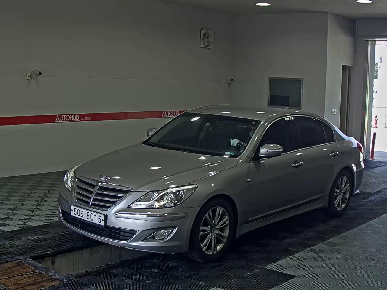 2012 - hyundai bh