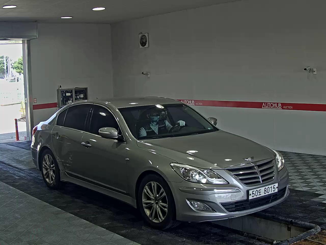 2012 - hyundai bh
