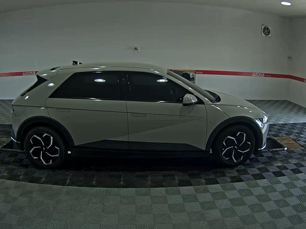 2022 - hyundai ioniq