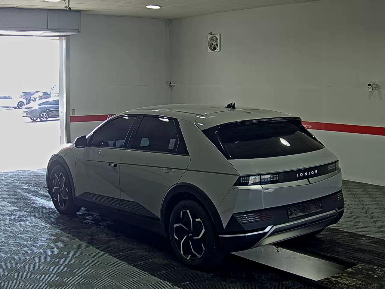 2022 - hyundai ioniq