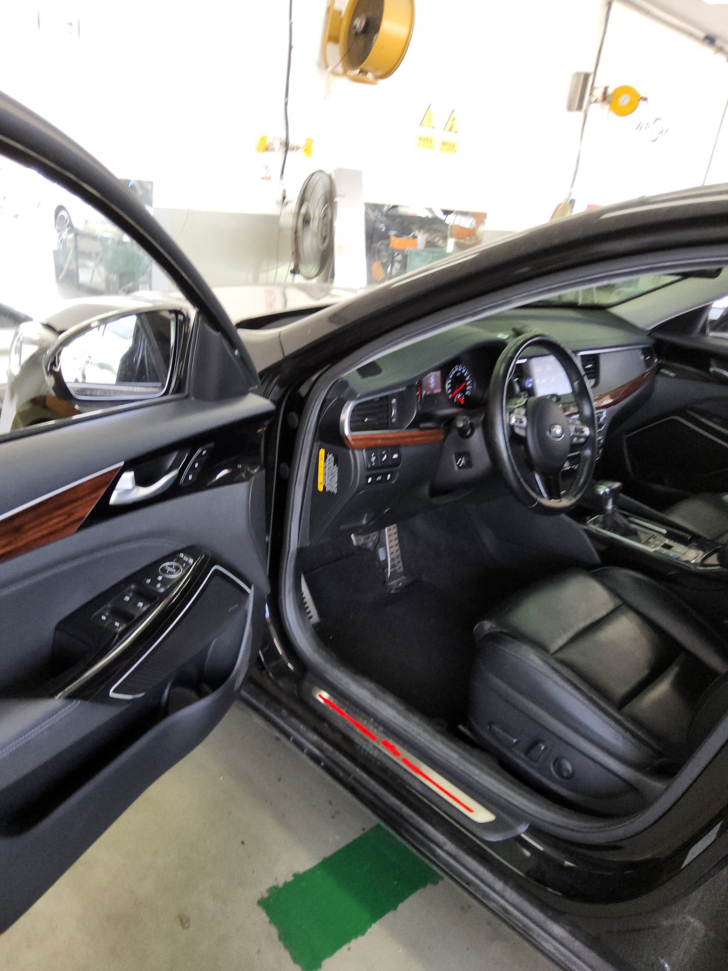 2016 - kia k7