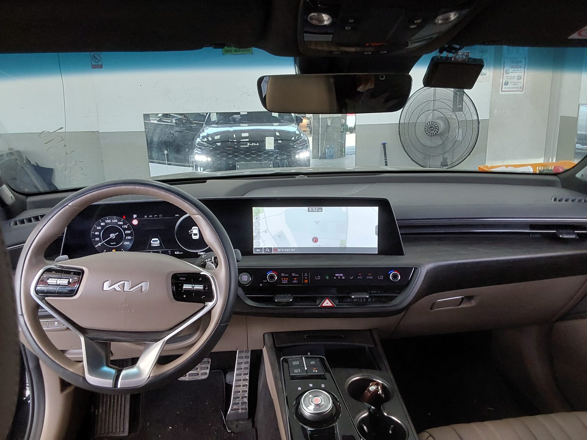 2022 - kia k8
