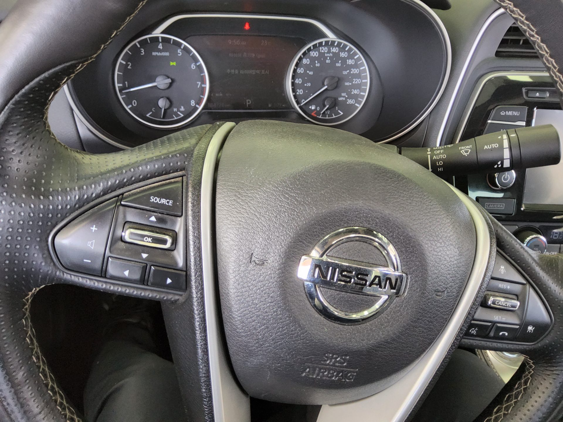 2016 - nissan maxima