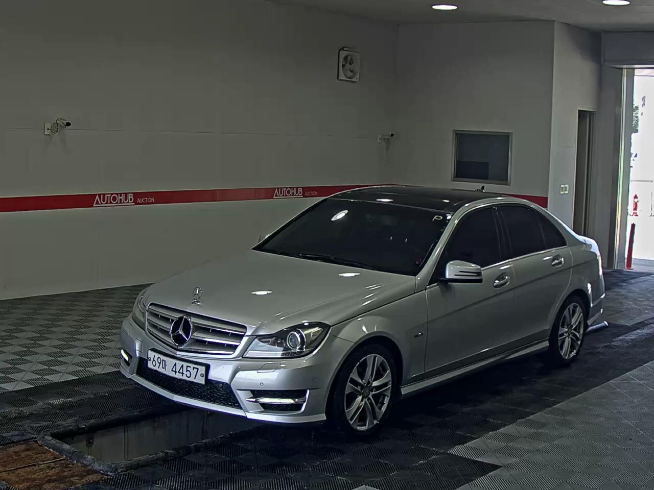 2012 - mercedes-benz c220