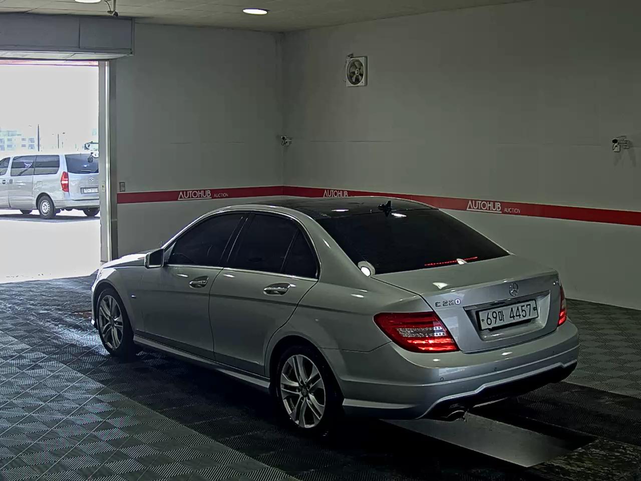 2012 - mercedes-benz c220