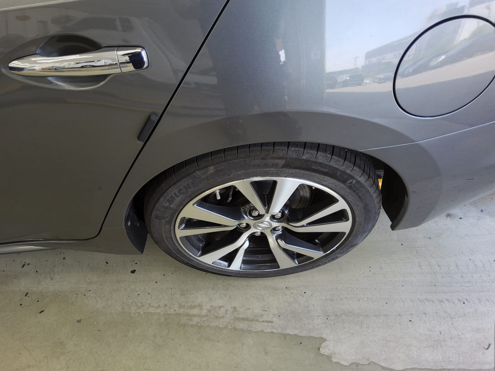 2016 - nissan maxima