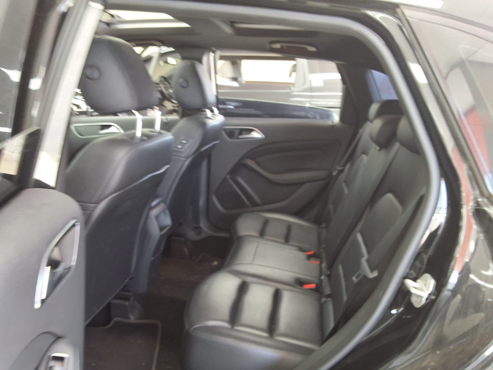 2014 - mercedes-benz b200