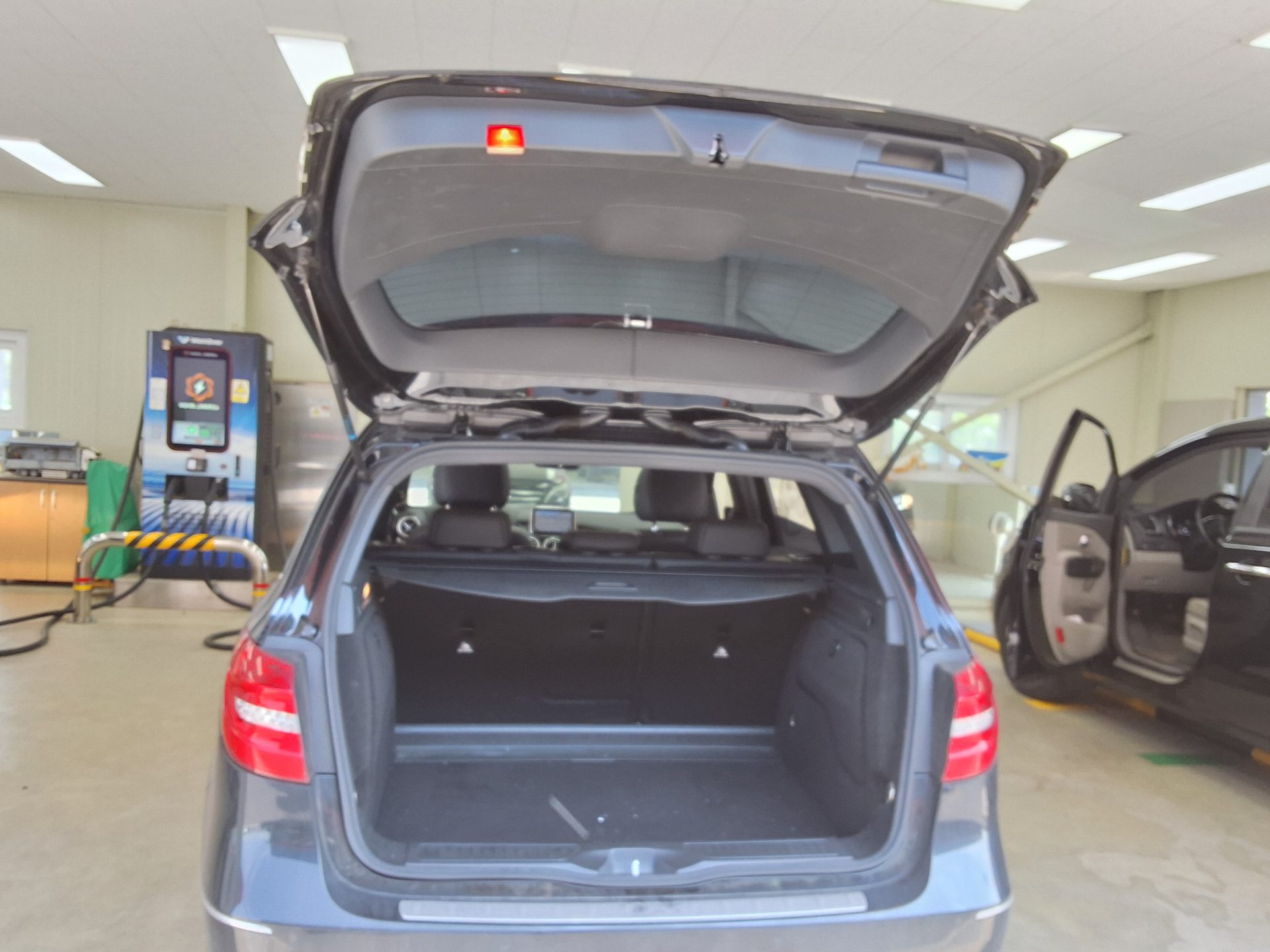 2014 - mercedes-benz b200