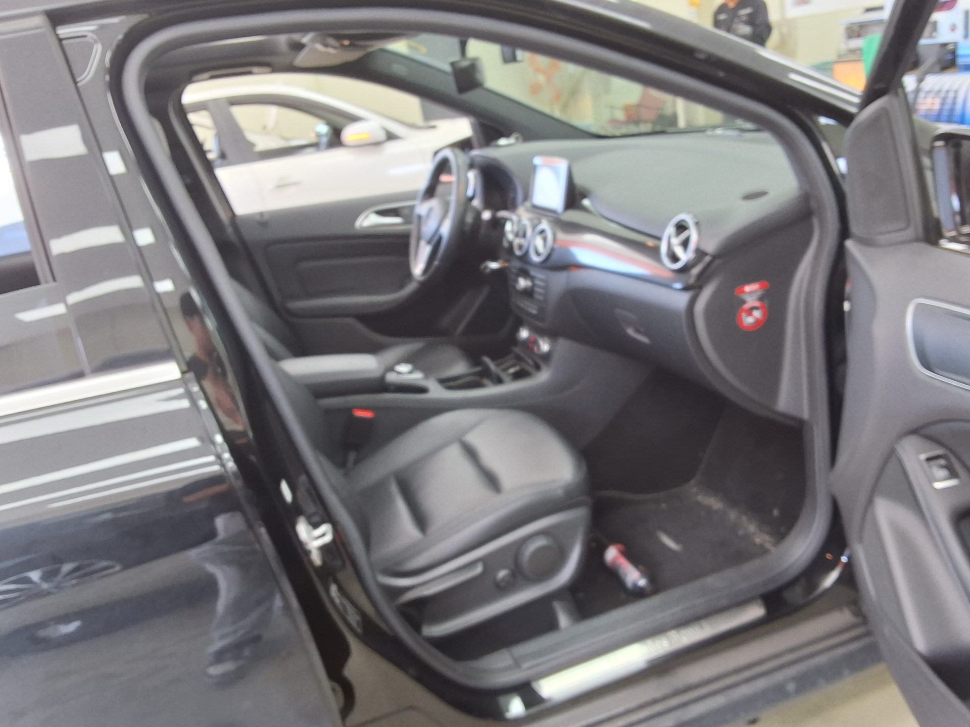 2014 - mercedes-benz b200