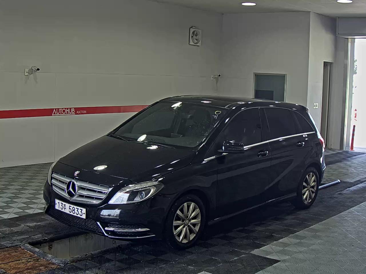 MERCEDES-BENZ B-CLASS (2ND GEN) B200 CDI BLUE EFFICIENCY