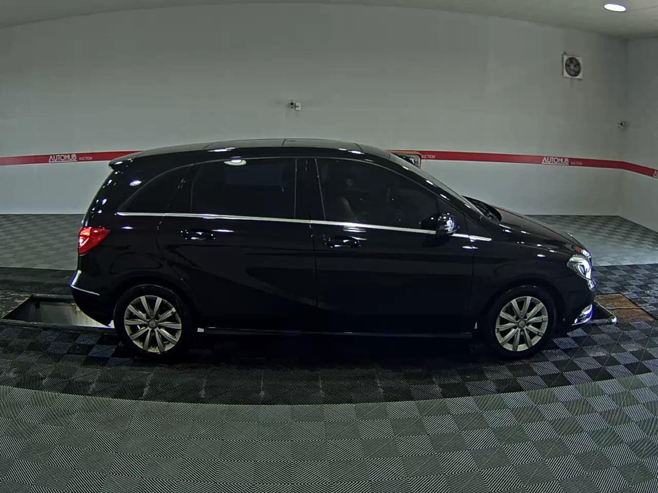 2014 - mercedes-benz b200