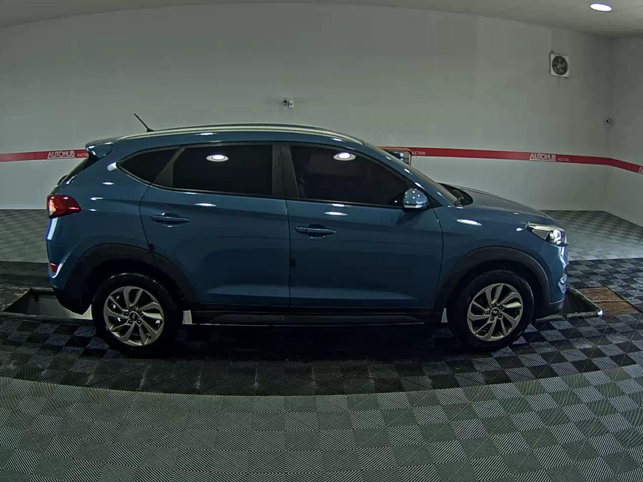 2016 - hyundai tucson