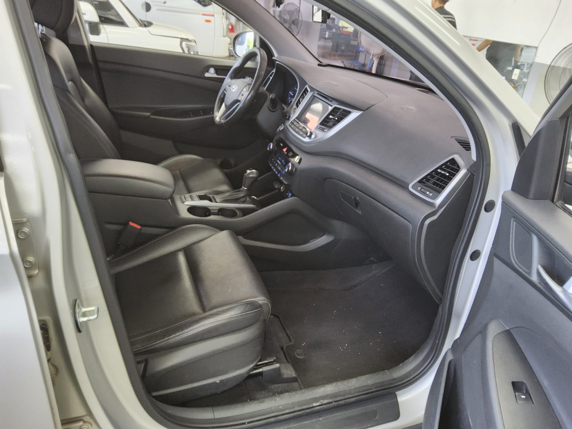 2016 - hyundai tucson