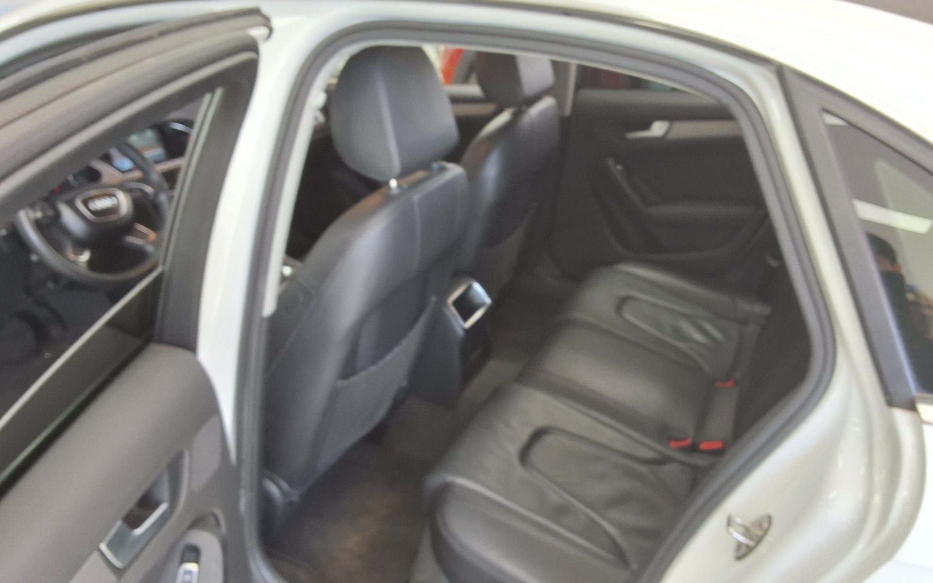 2014 - audi a4