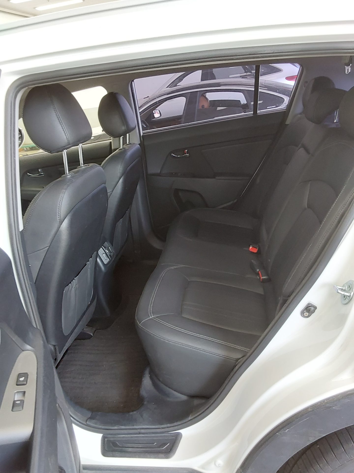 2014 - kia sportage