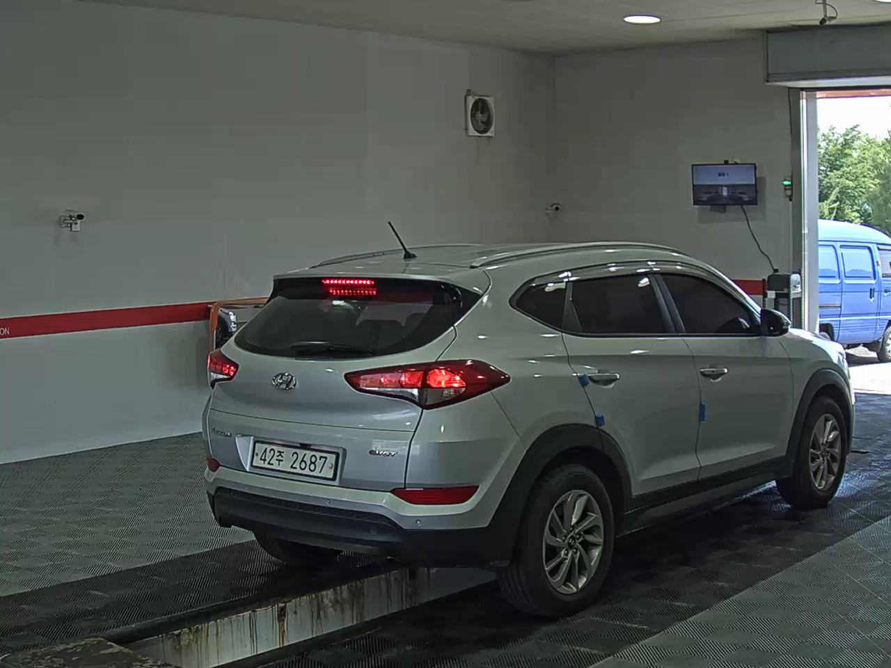 2016 - hyundai tucson