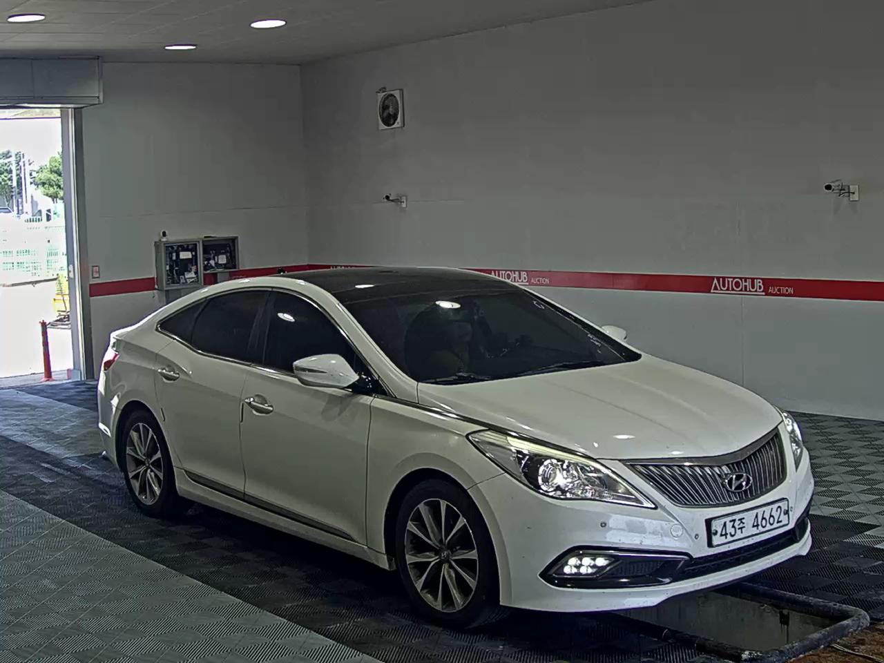 2016 - hyundai grandeur