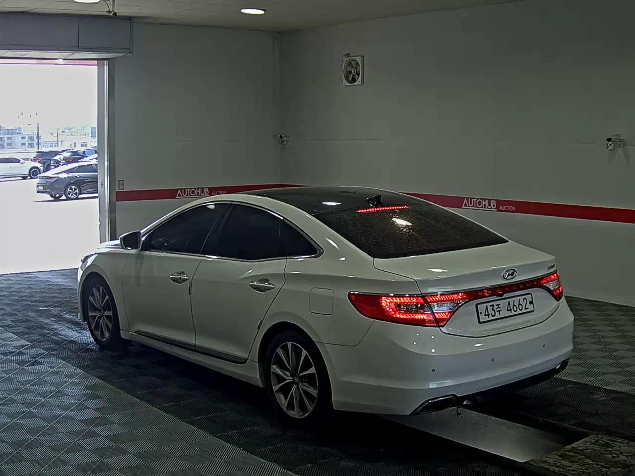 2016 - hyundai grandeur