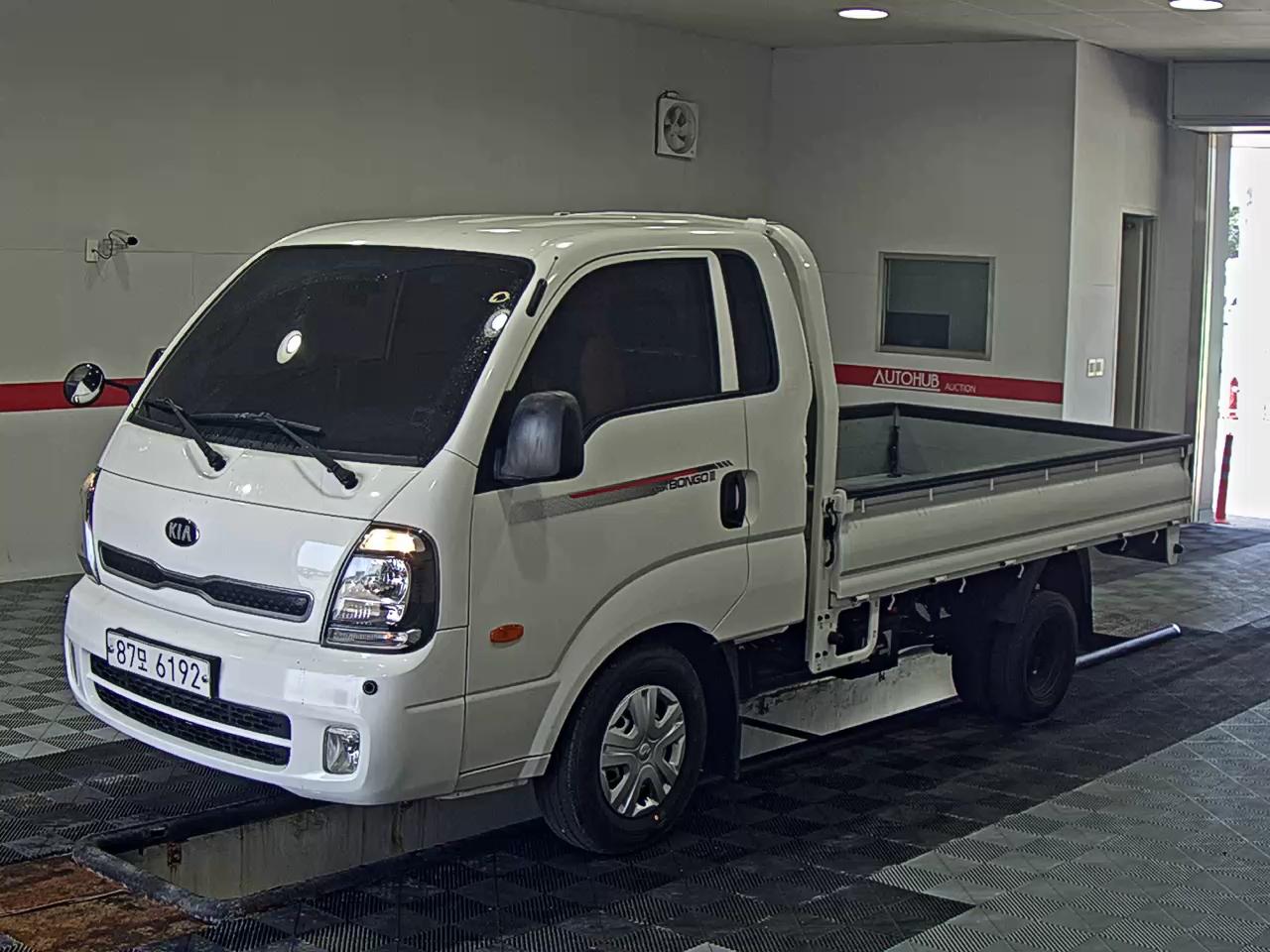 KIA BONGO III CARGO BUILT-IN BOX TRUCK STANDARD MODEL