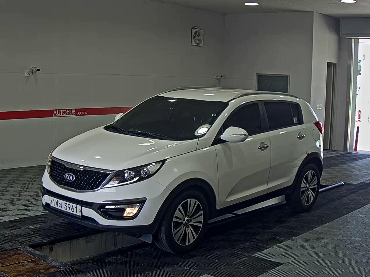 KIA SPORTAGE R