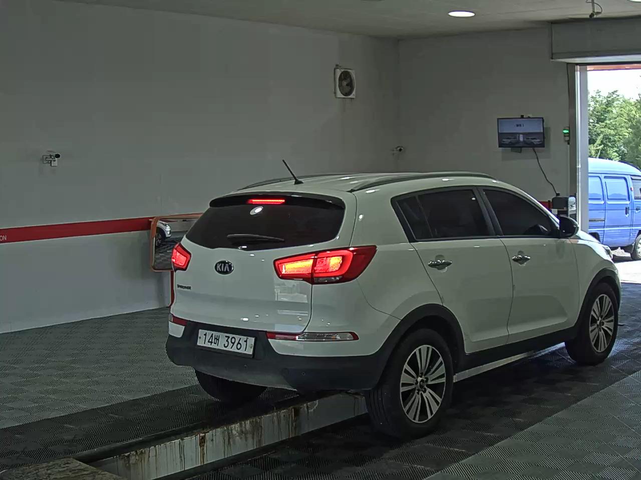 2014 - kia sportage