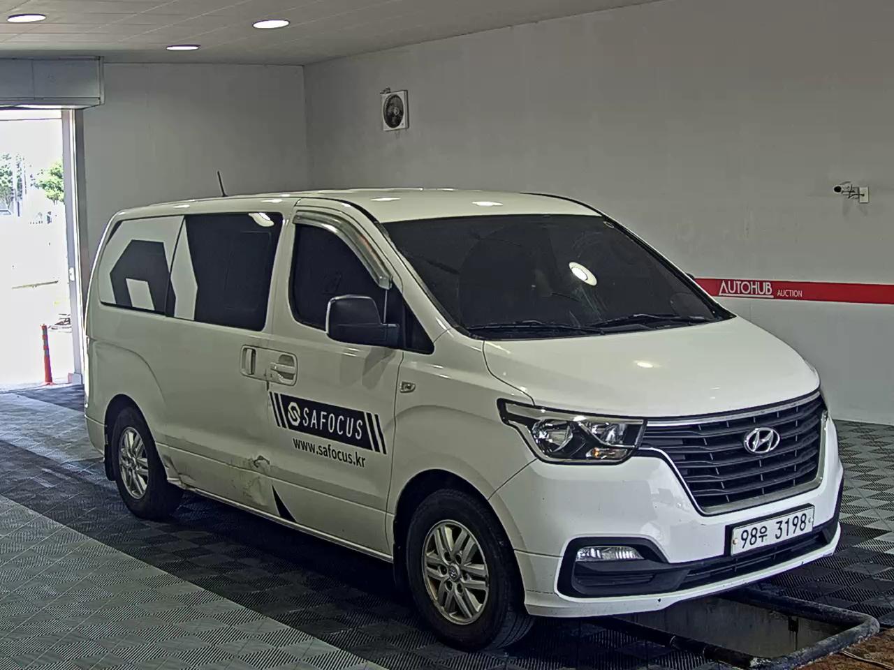 2020 - hyundai grand starex