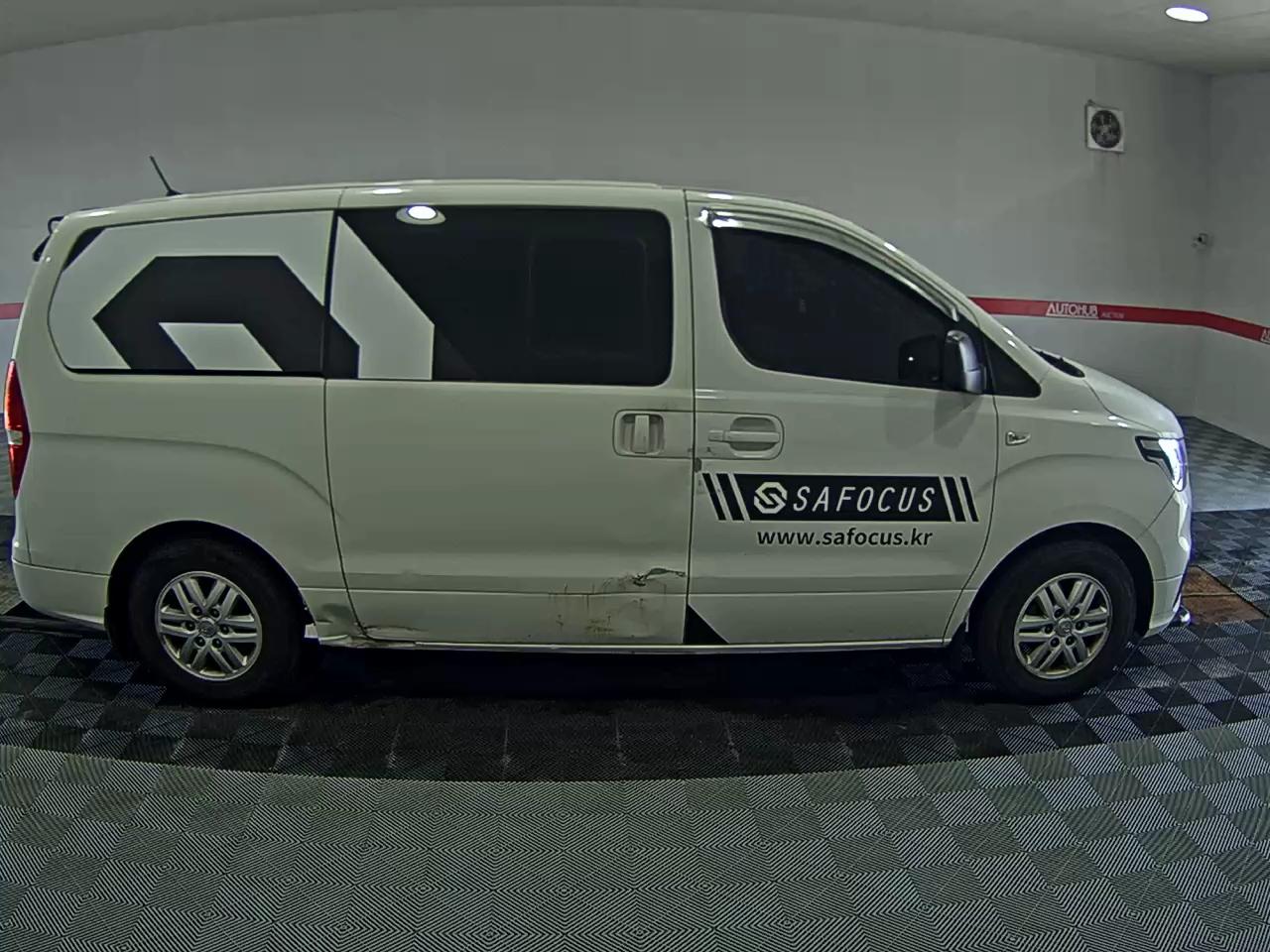 2020 - hyundai grand starex