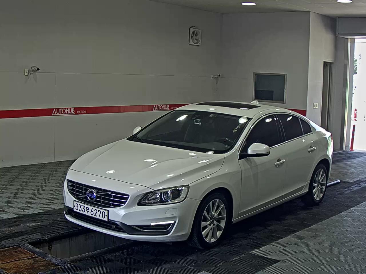 VOLVO S60 (2ND GEN) D2