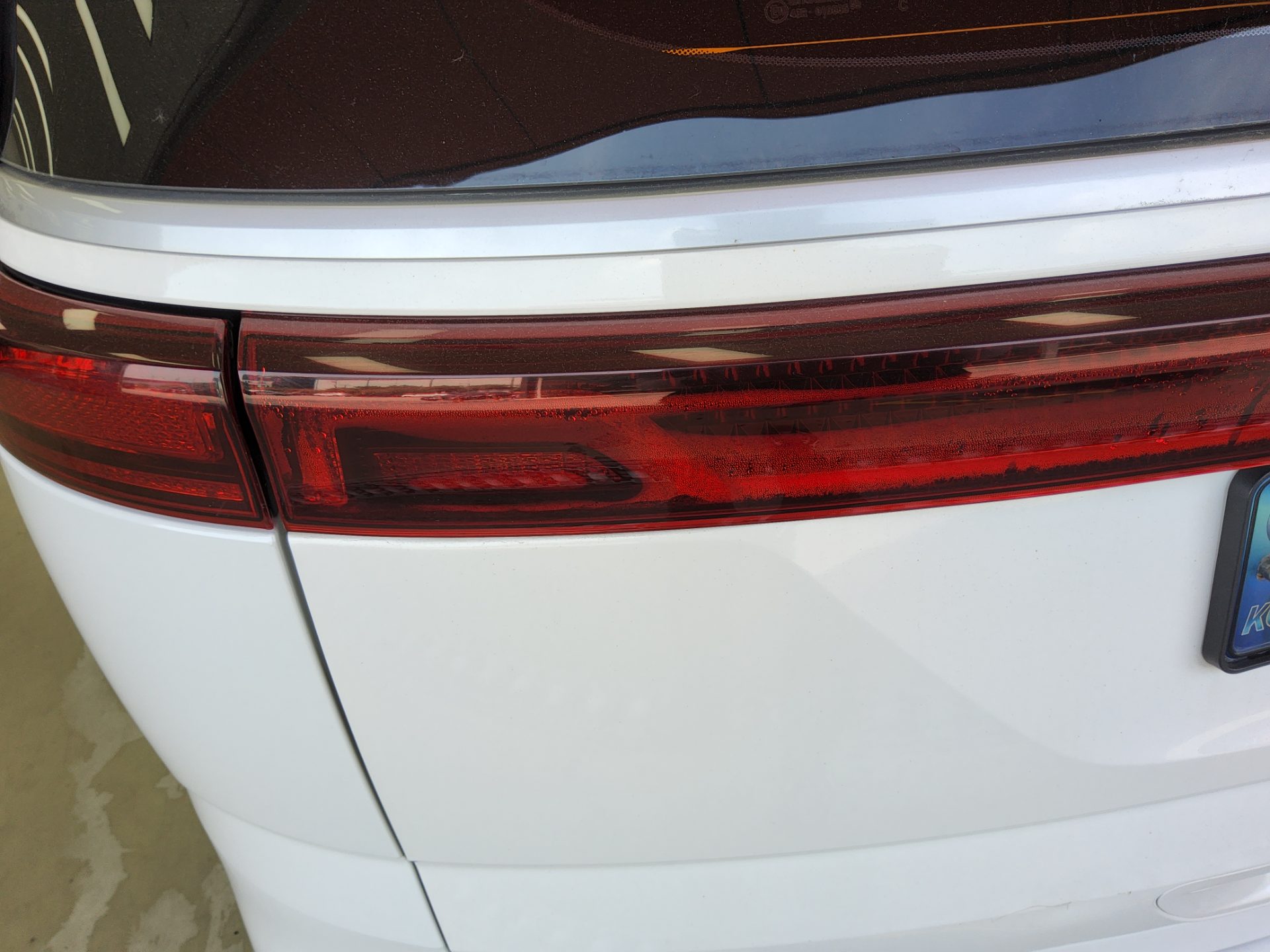 2023 - kia carnival